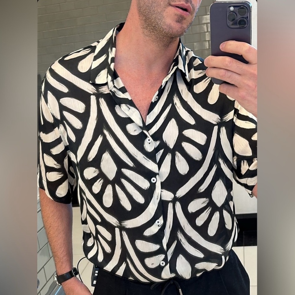 Used L size Zara shirt